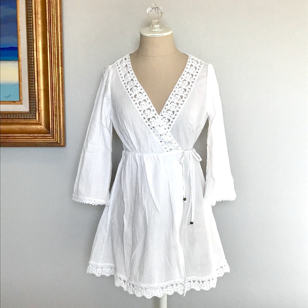 Diane von Furstenberg White Wrap Cotton Tunic Sz S
